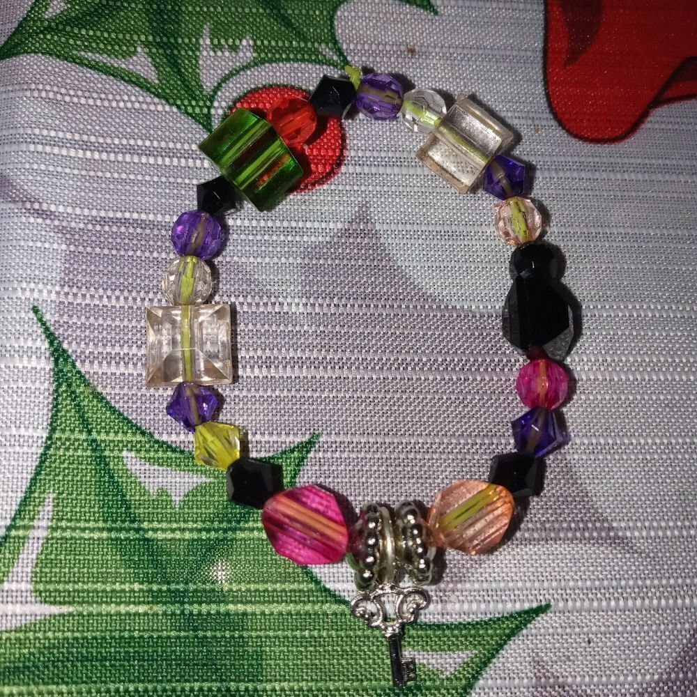 Bracelet bundle - Picture 2 of 3